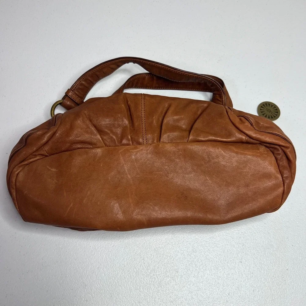 Ugg Australia Leather Hobo Shoulder Handbag Scrunchy Slouchy Cognac Brown